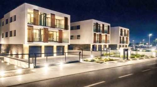 Rovinj - novogradnja dvoetažni stan 112,27 m2 s vrtom, garažom i PM - prodaja